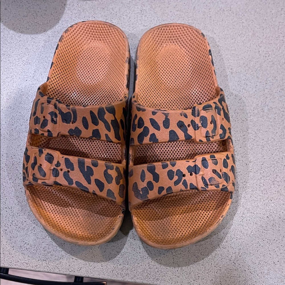 Freedom Moses Toddler Leopard Print Sandals